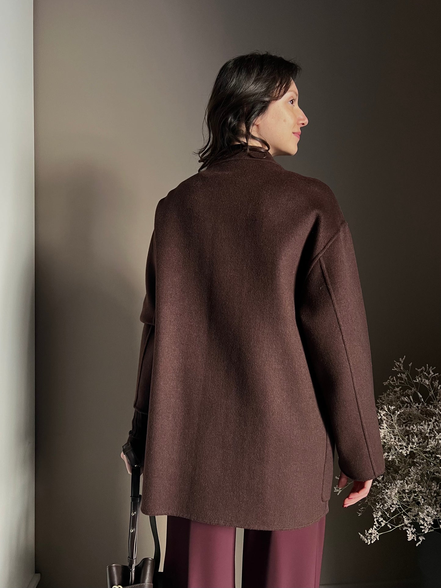 Cappotto in pura lana oversize con sciarpa abbinata