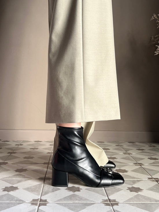 Stivaletto in nappa strech