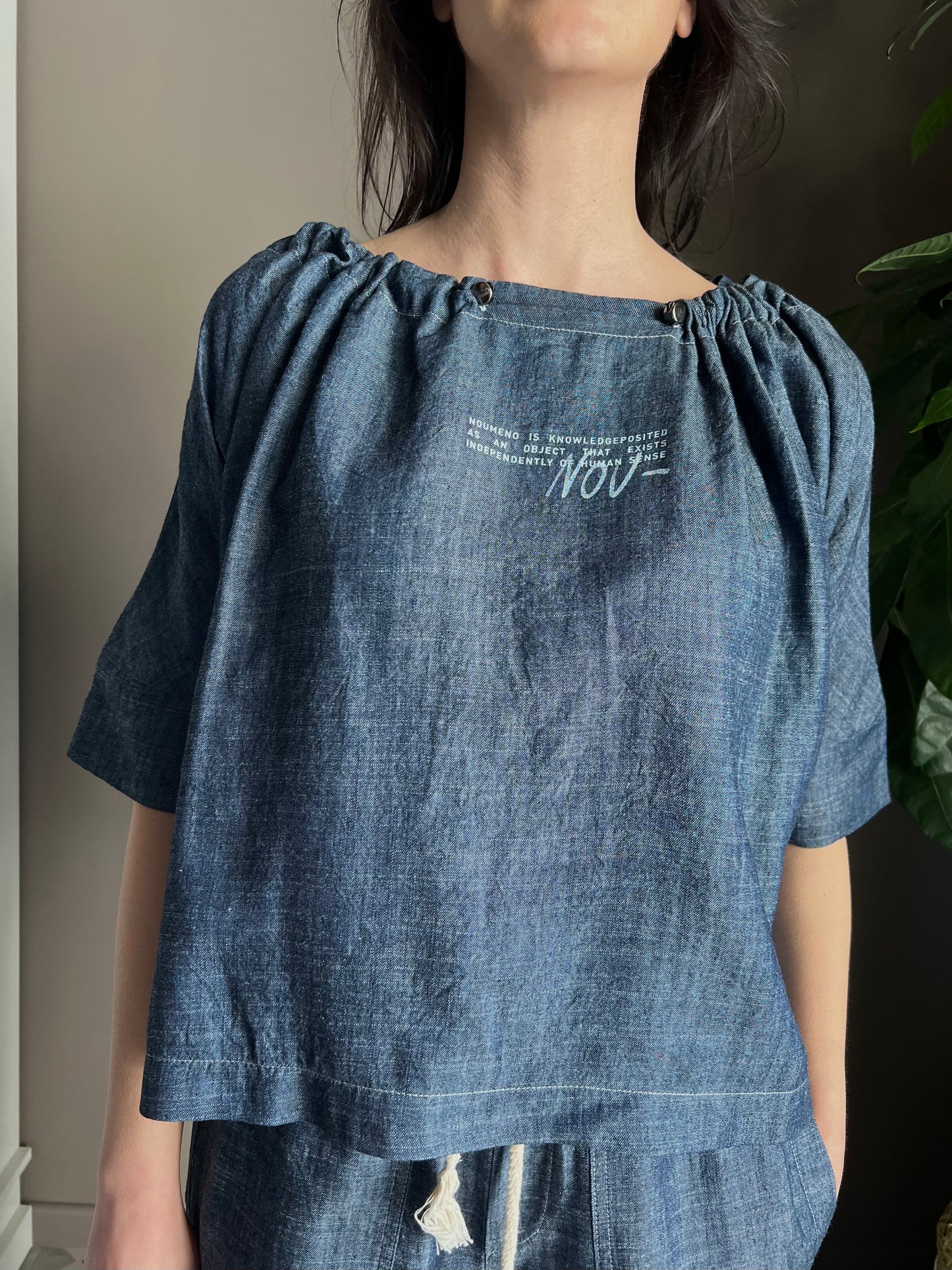 Blusa chambray manica corta
