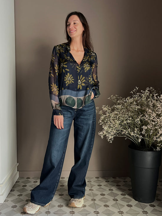 Camicia in fantasia floreale in seta e viscosa