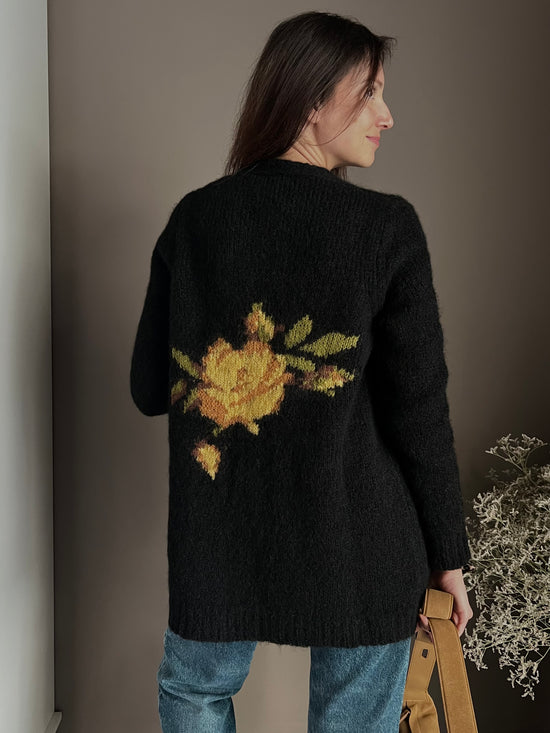 Cardigan nero in misto alpaca e lana