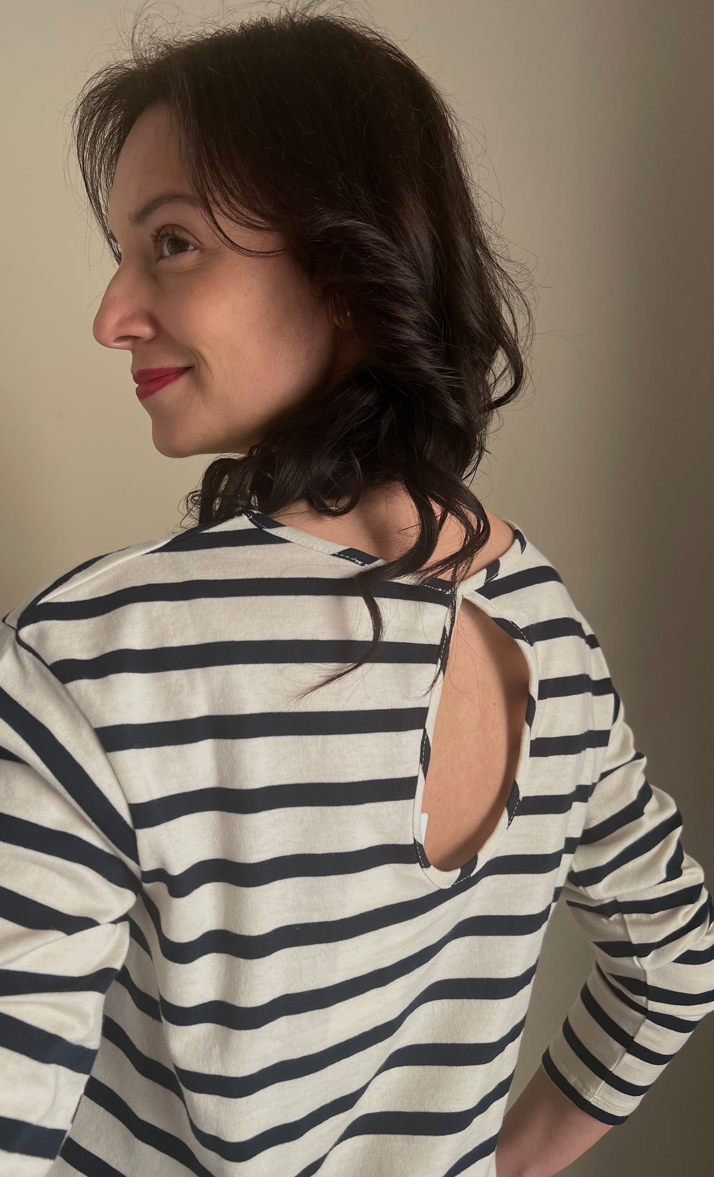 T-shirt manica lunga in cotone con oblò blu
