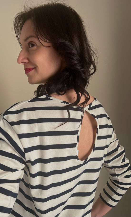 T-shirt manica lunga in cotone con oblò blu