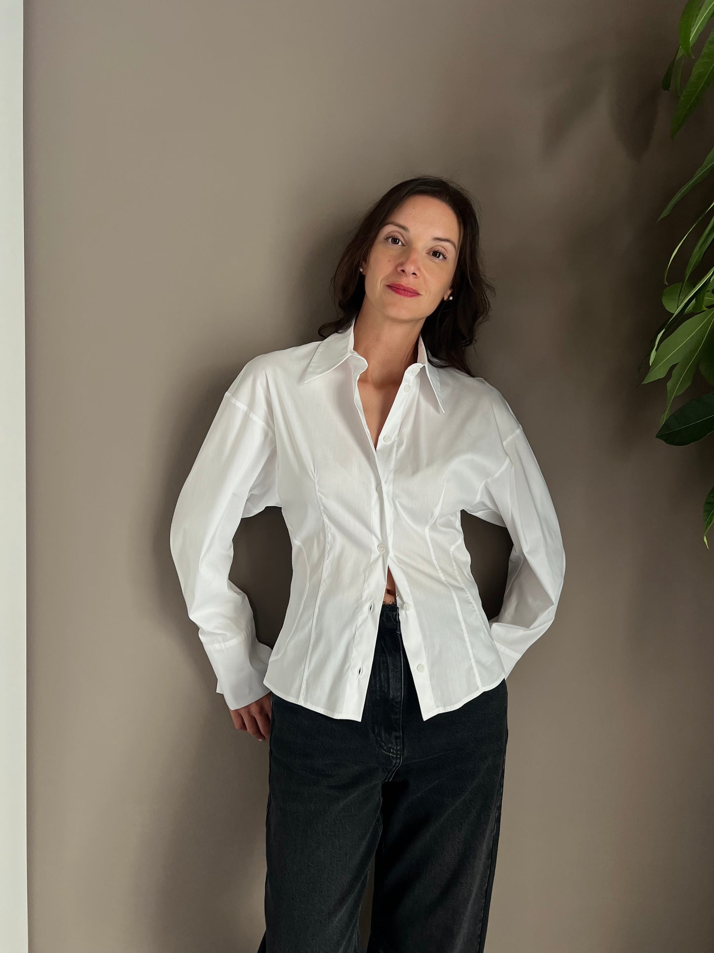 Camicia in cotone con spalla morbida
