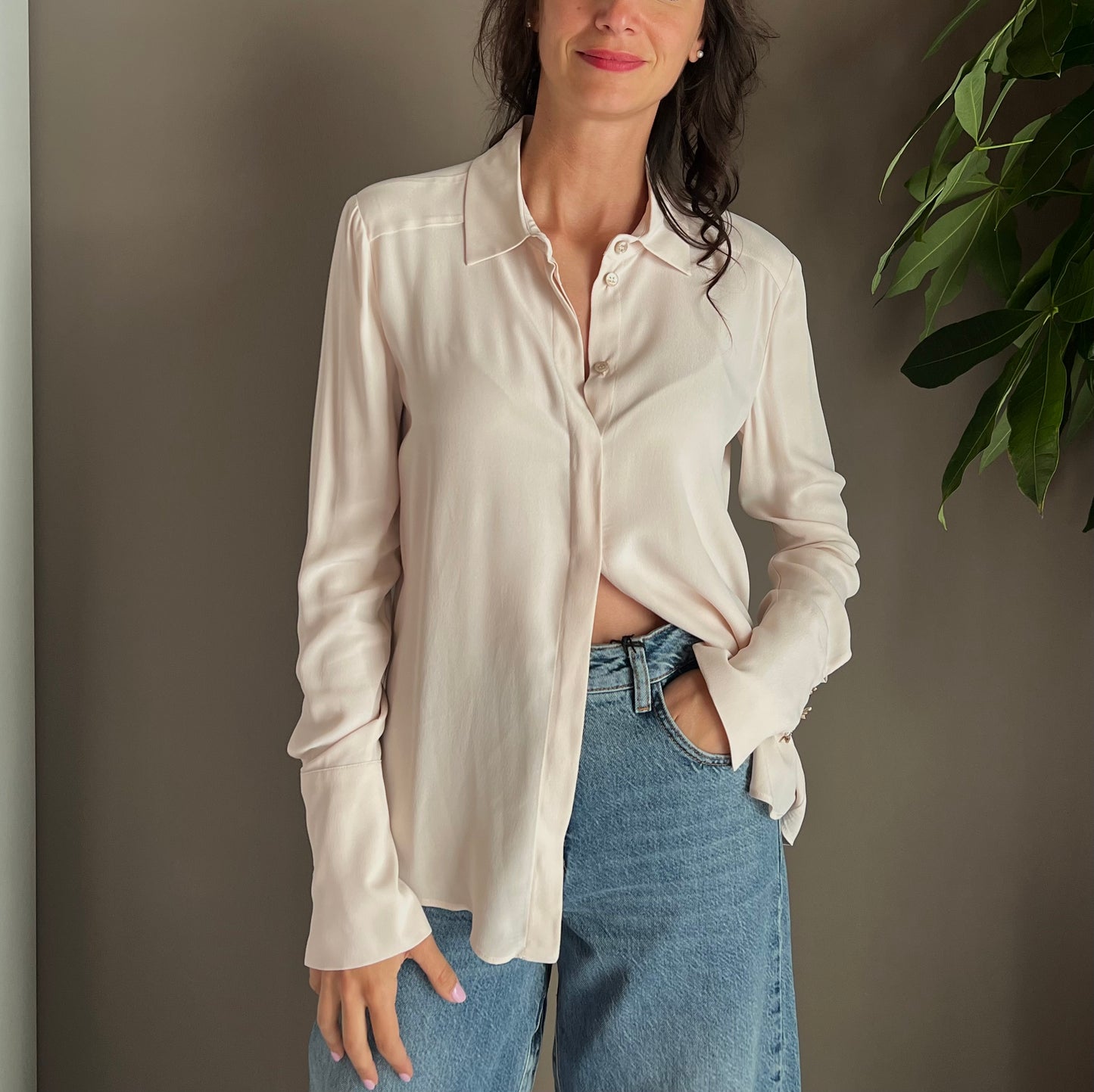 Camicia in viscosa con dettaglio fly sui polsi