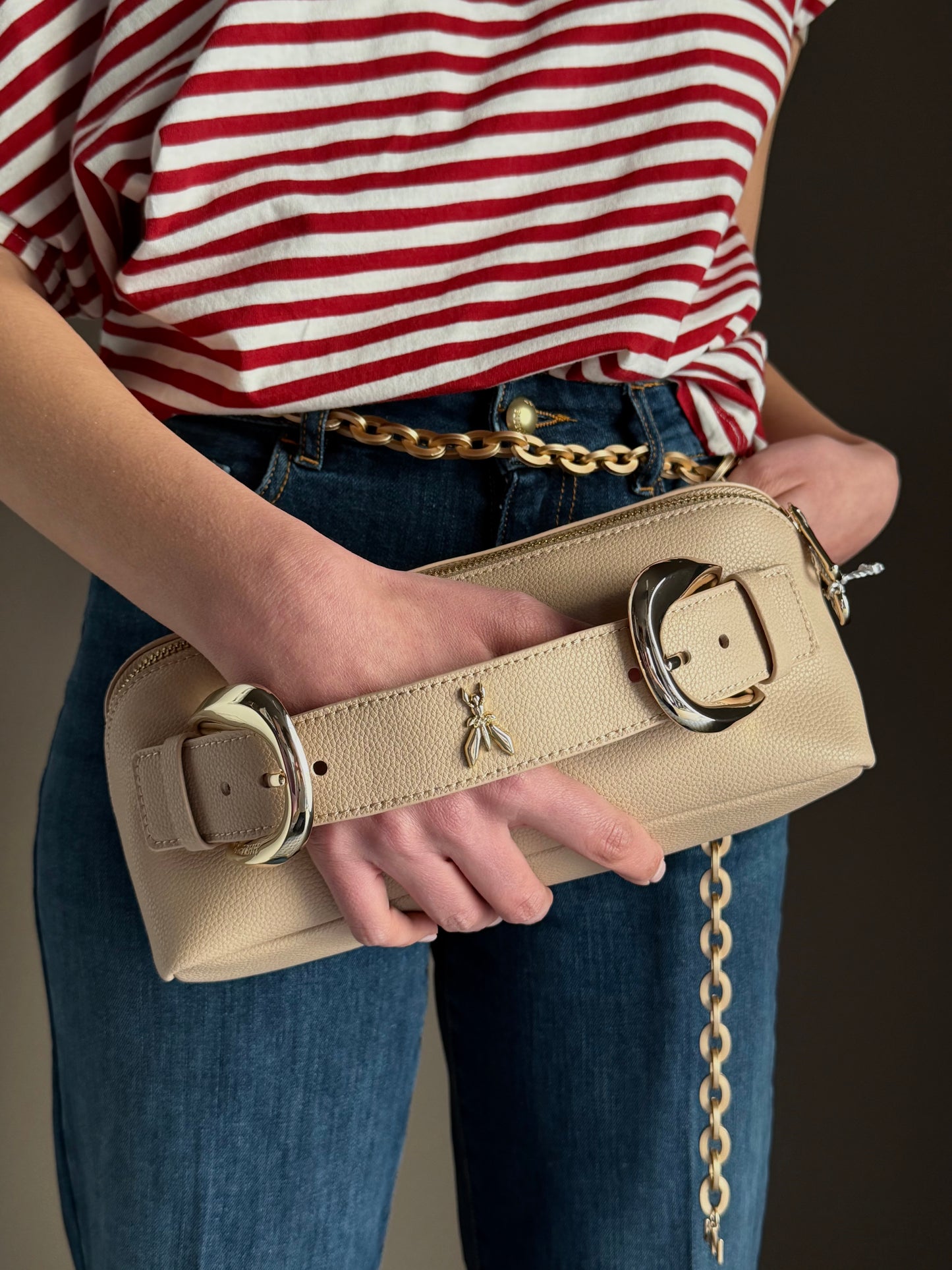 Borsa a mano con doppia fibbia