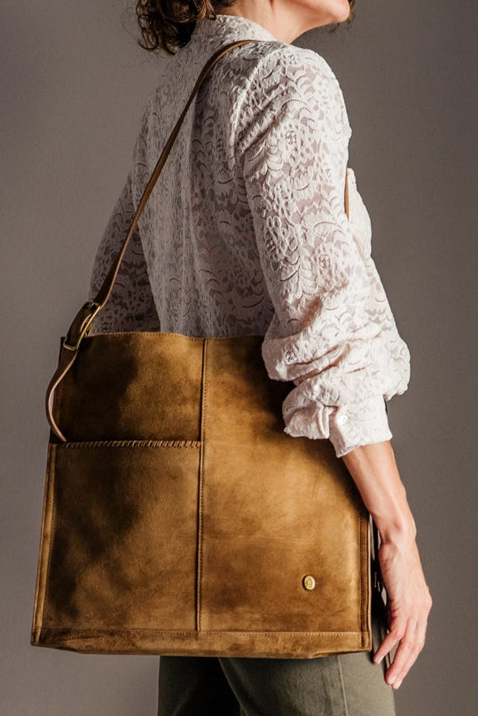 Borsa Piatta in Camoscio – Ash