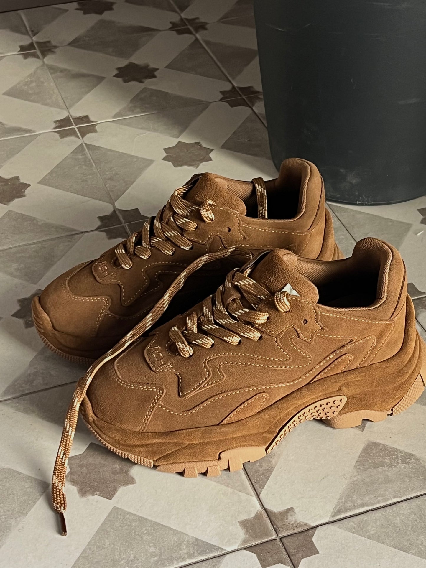 Sneakers Ash Addict suede