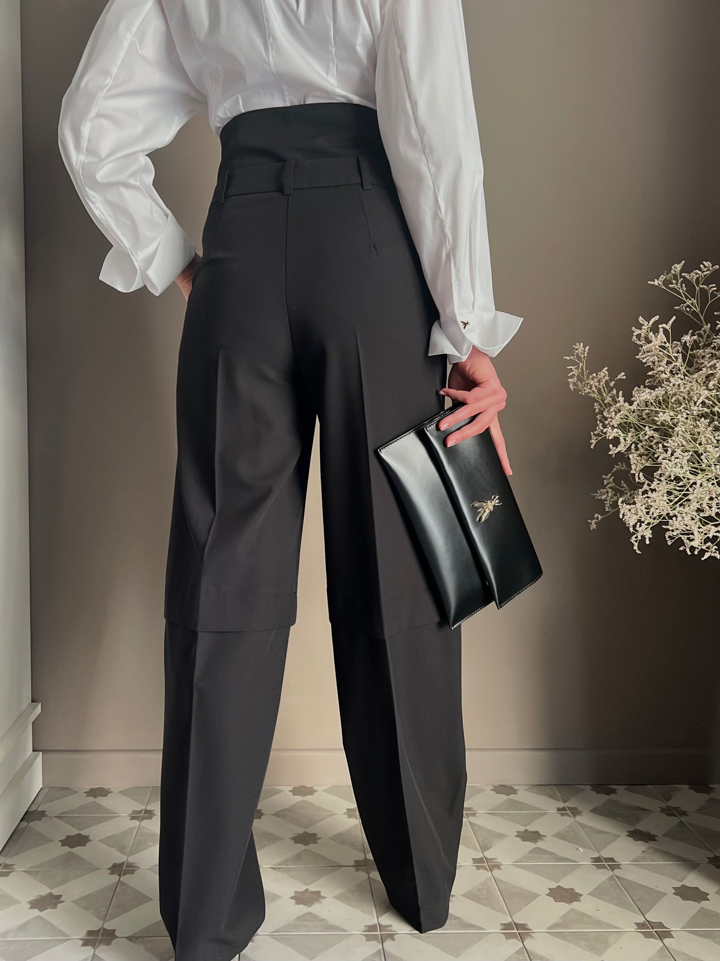 Pantaloni baggy con corsetto