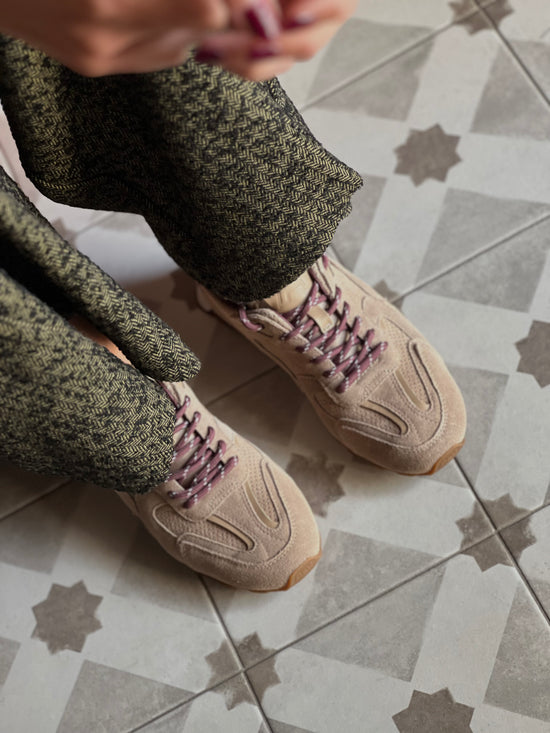Sneakers Ash mod. Kasar in camoscio