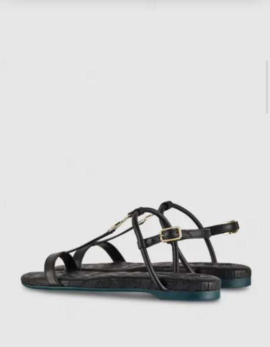 Sandalo flat in pelle nero