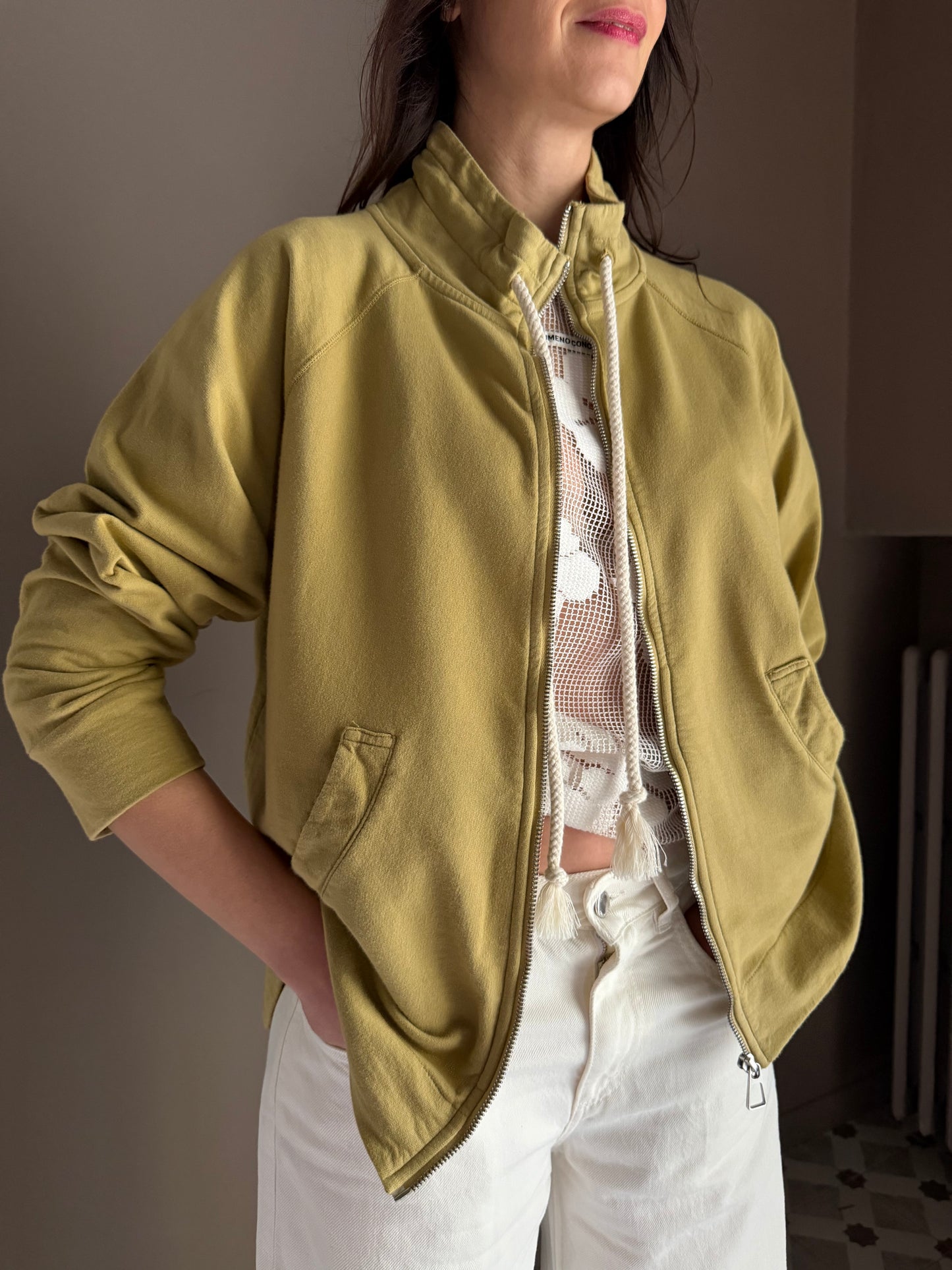 Felpa asimmetrica con zip