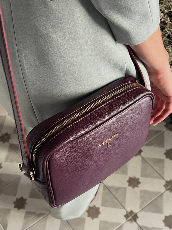 Borsa tracolla in pelle martellata Purple Red