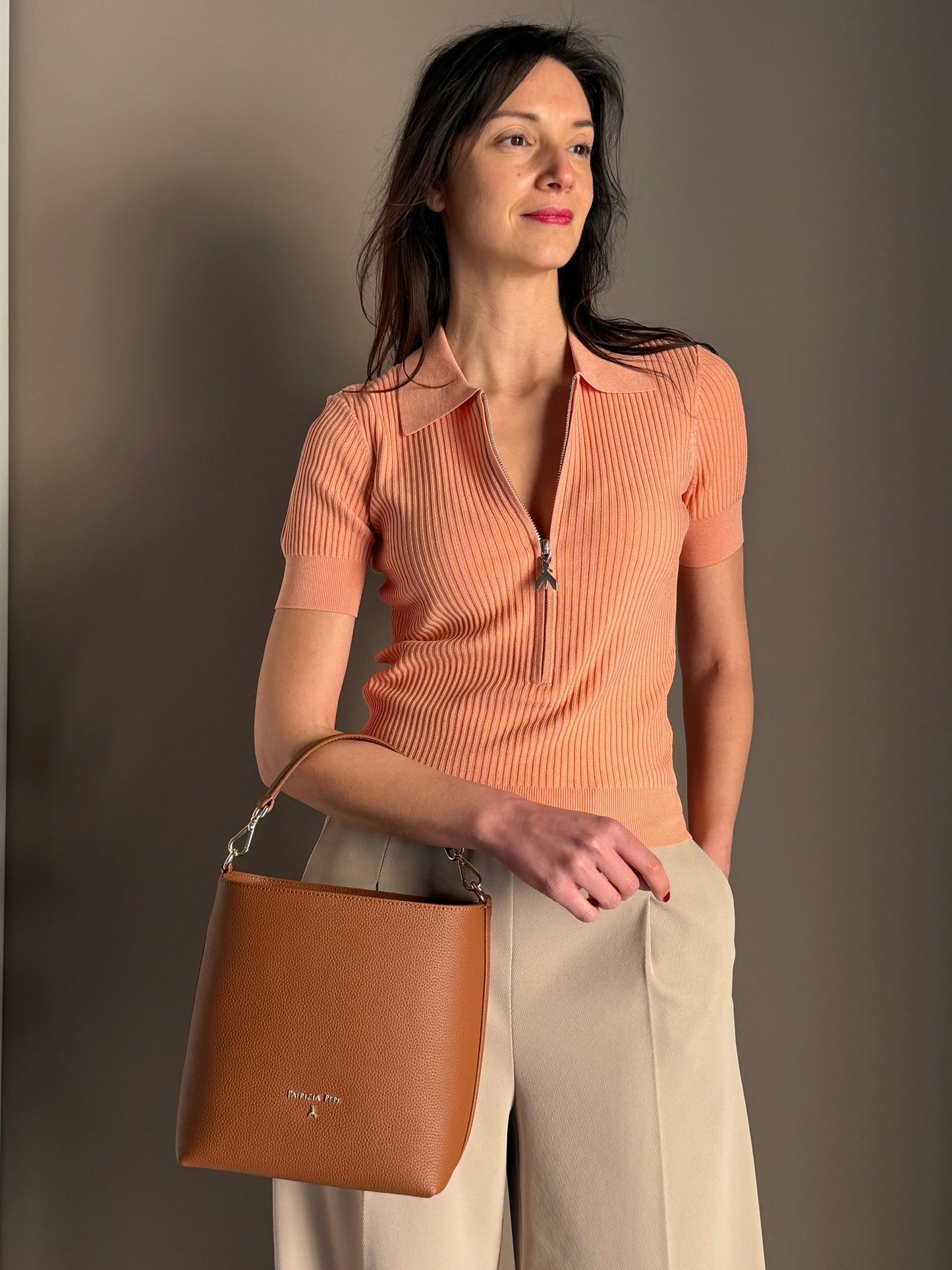 Borsa secchiello con tracolla