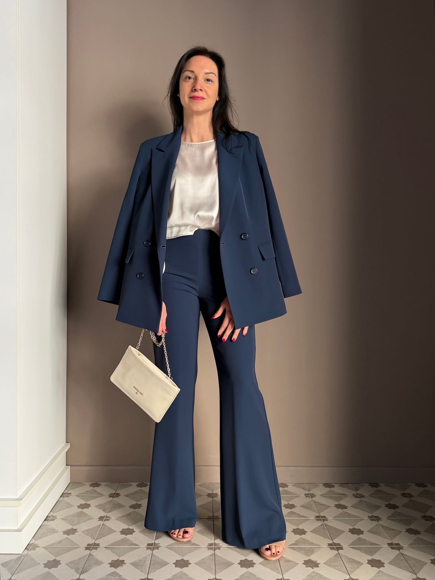 Pantalone a palazzo in crepe fluido blu