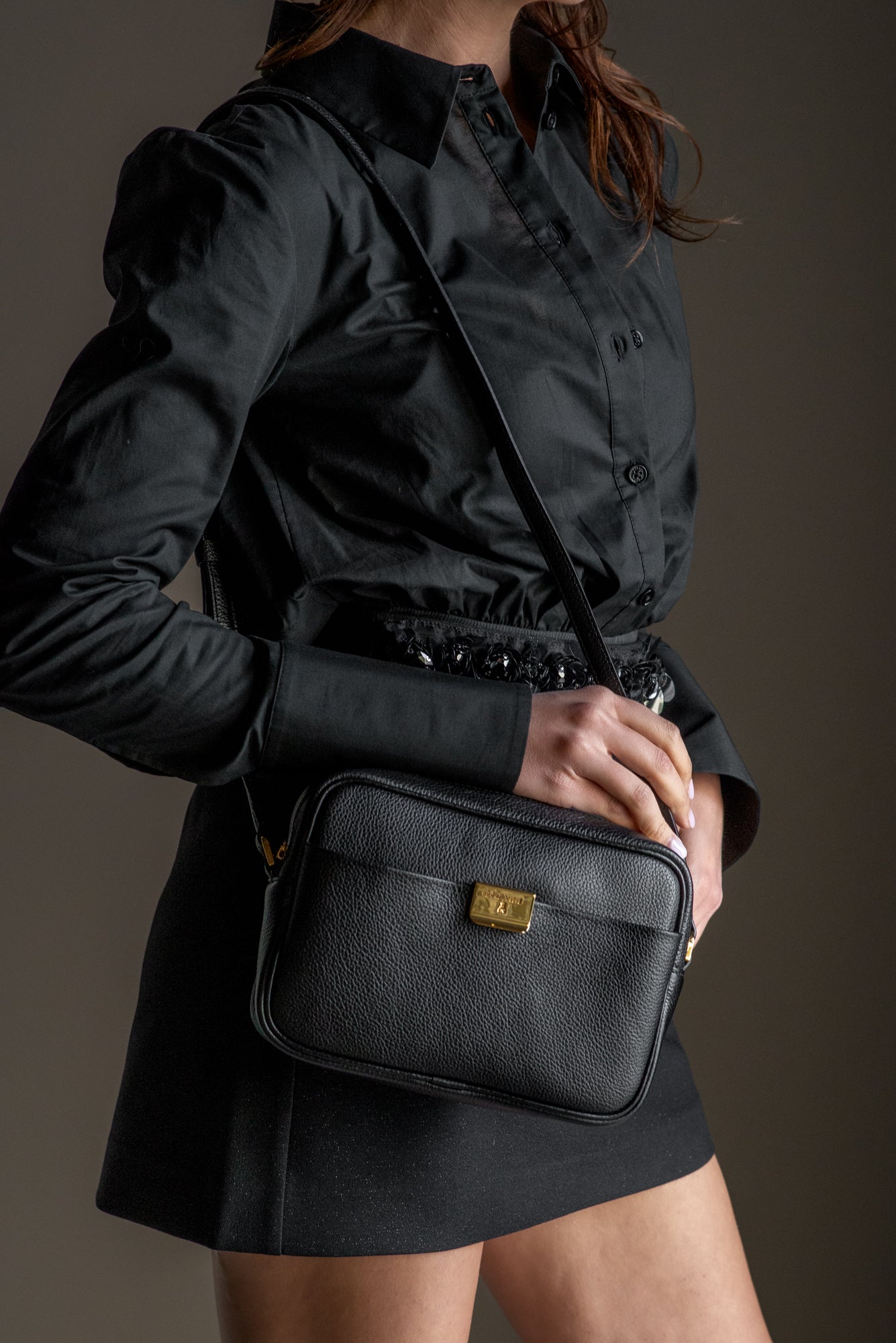 Borsa a tracolla in pelle nero Patrizia Pepe
