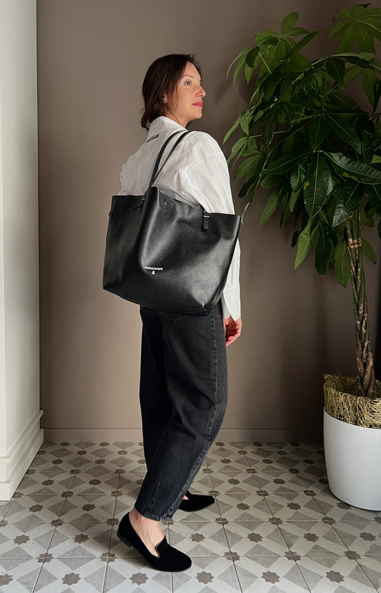 Borsa shopping in pelle martellata