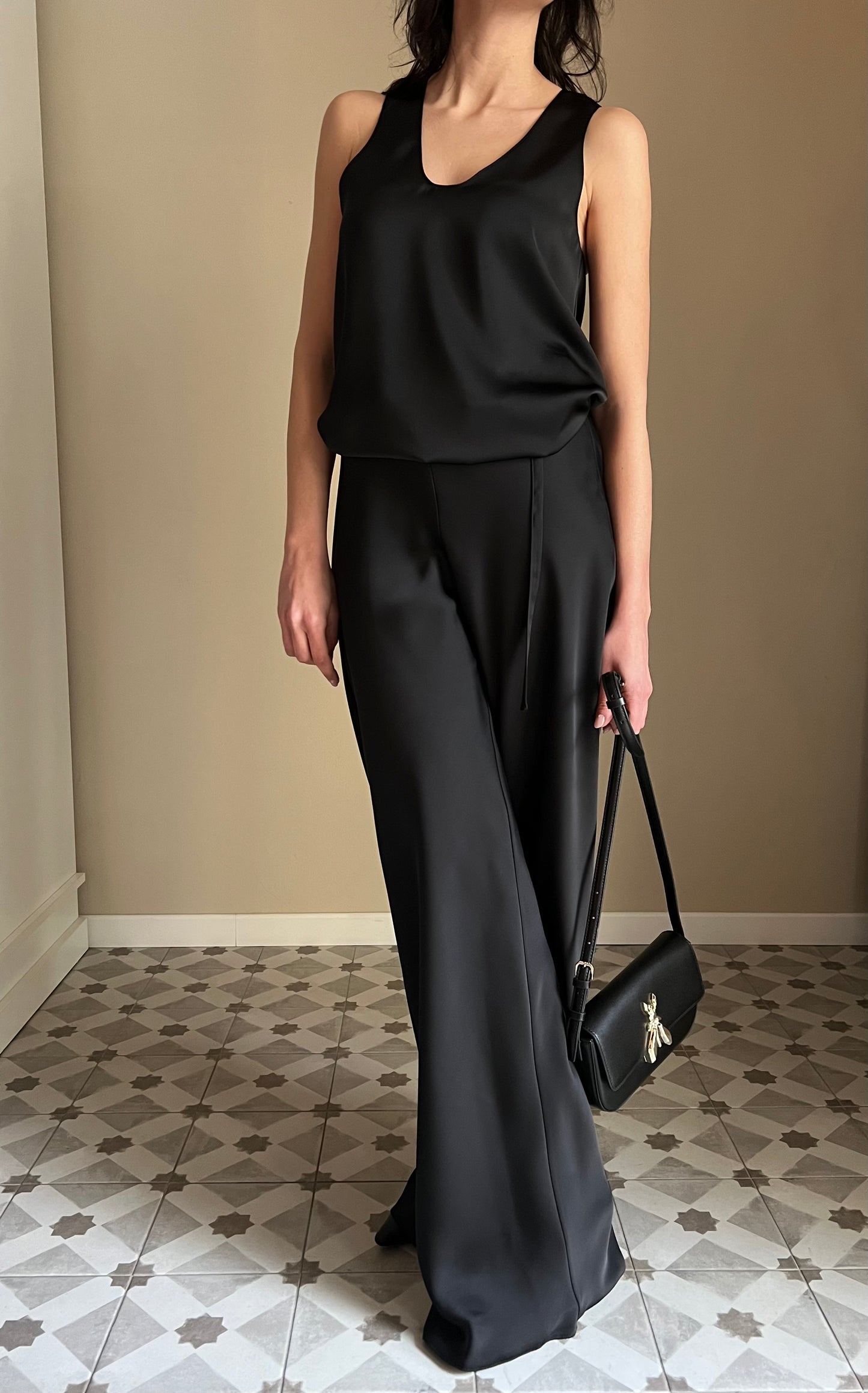 Pantaloni in raso con cinturino