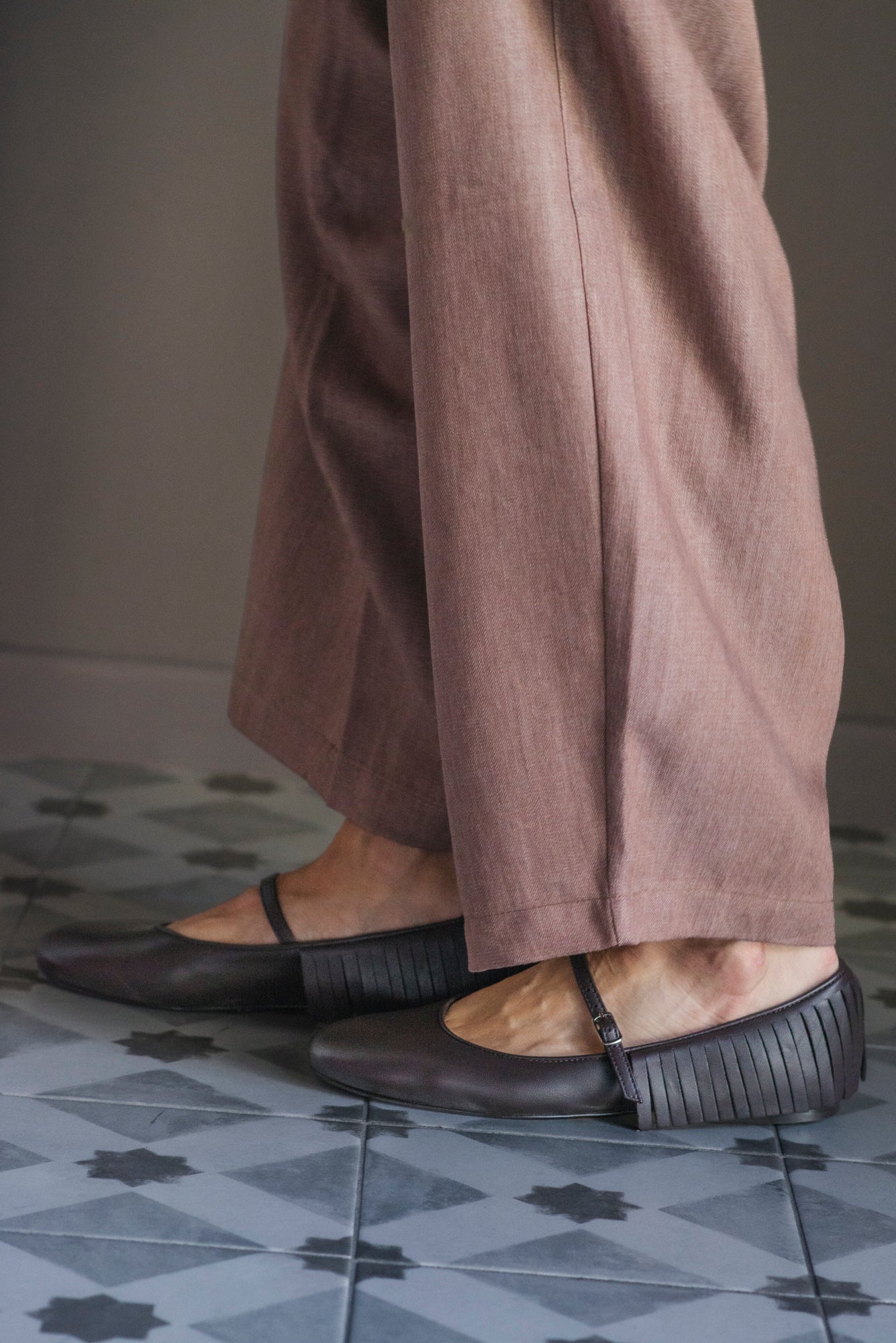 Scarpa Mary Jane in nappa con frangetta Moro