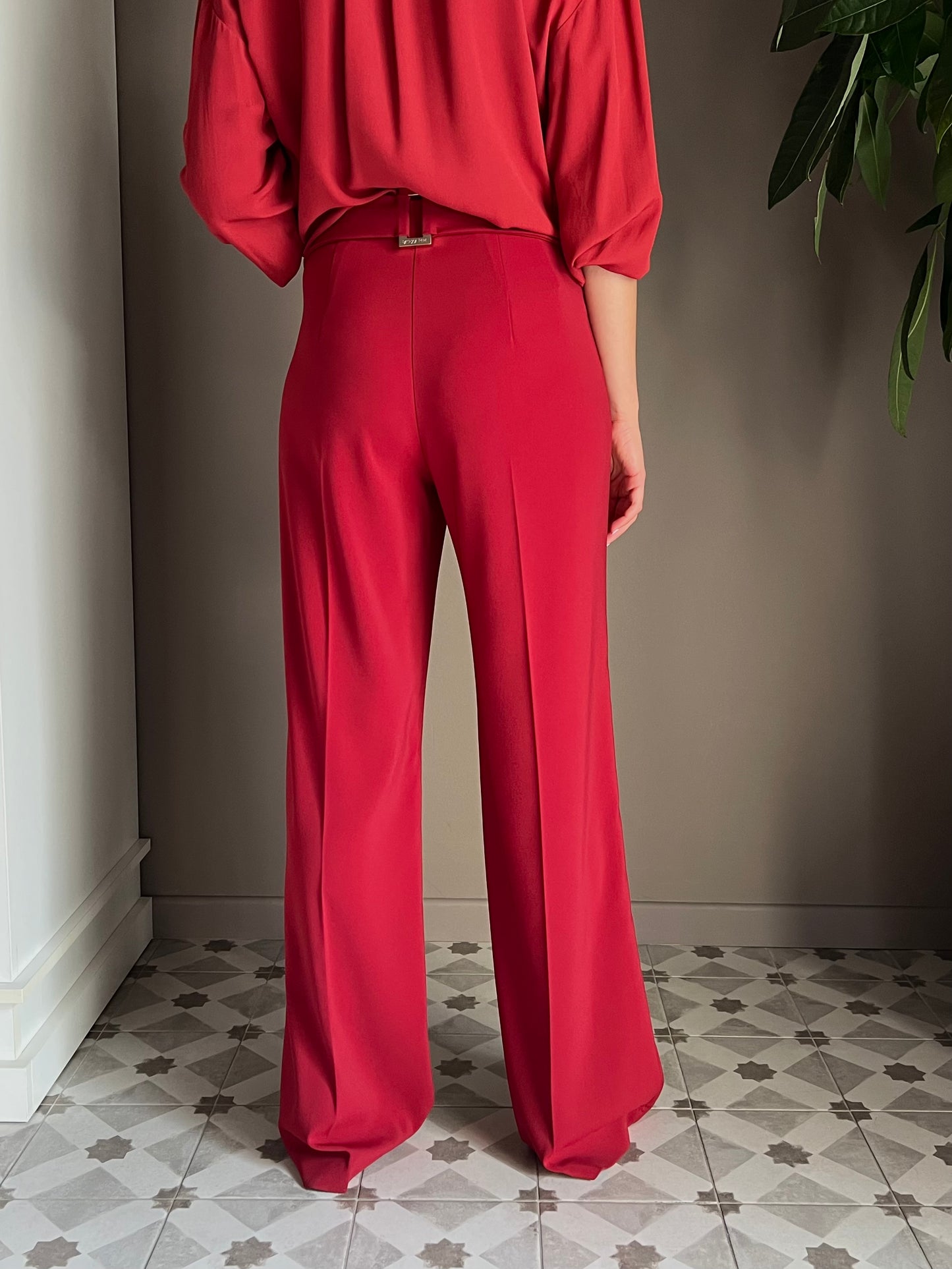 Pantalone in crepe fluido velvet red