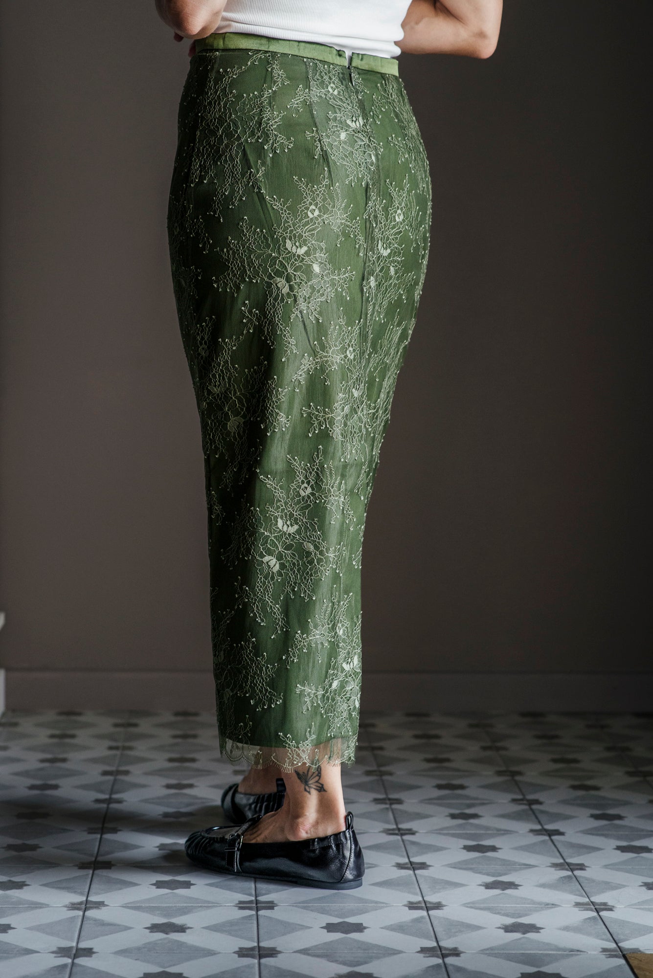 Gonna longuette in pizzo verde