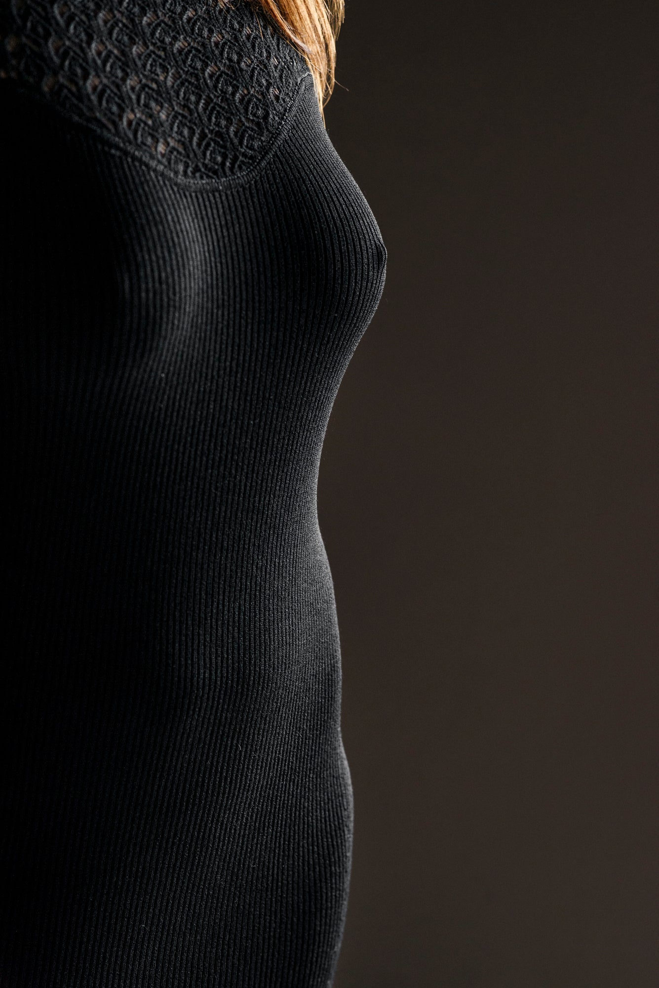 Abito in maglia con dettaglio pizzo francese