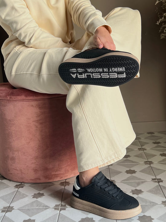 Sneakers Fessura con platform