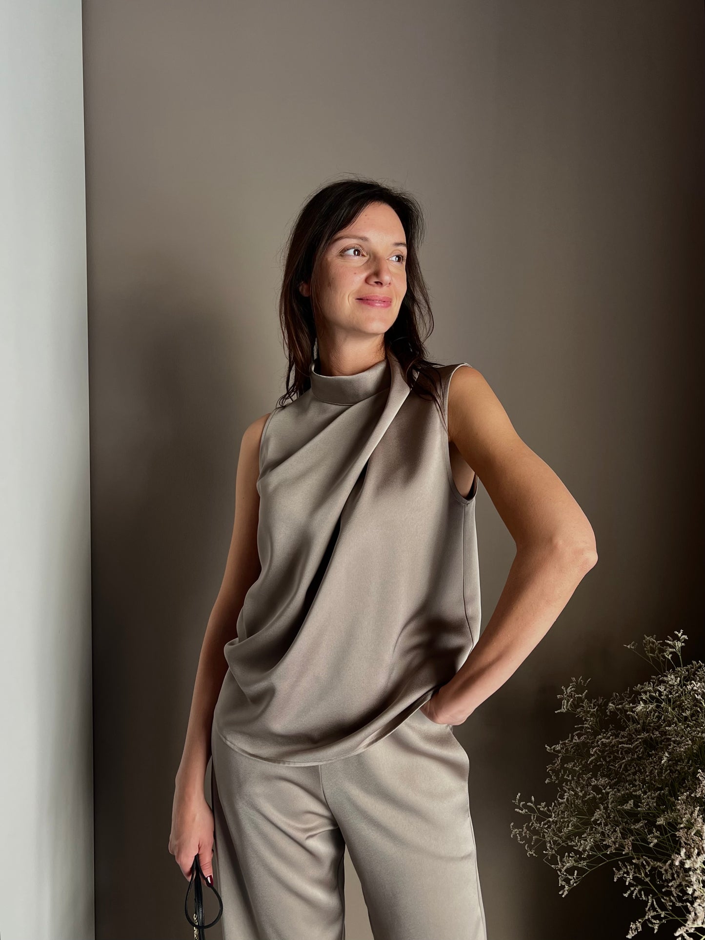 Top drappeggio  taupe
