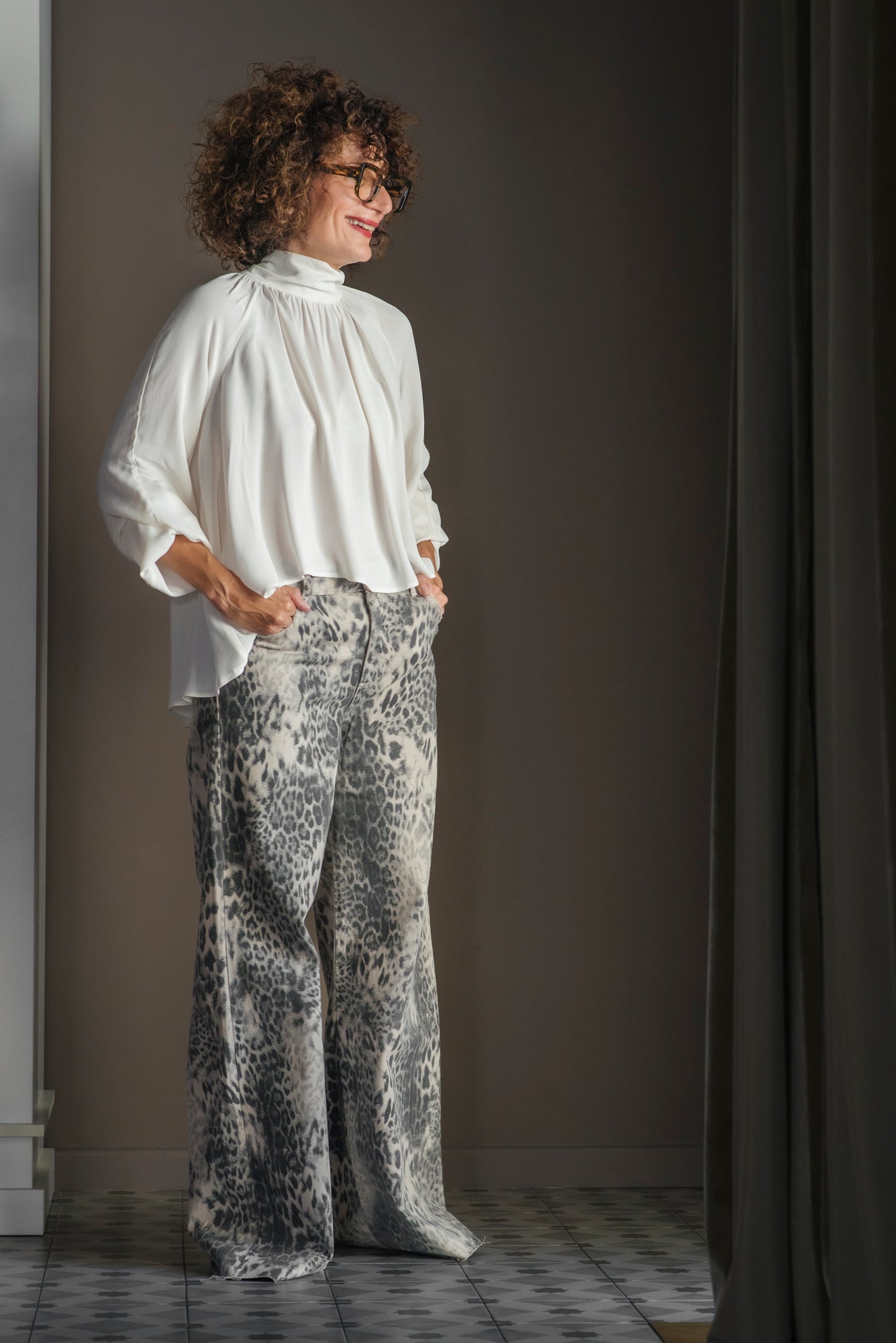 Blusa viscosa con dettaglio stola