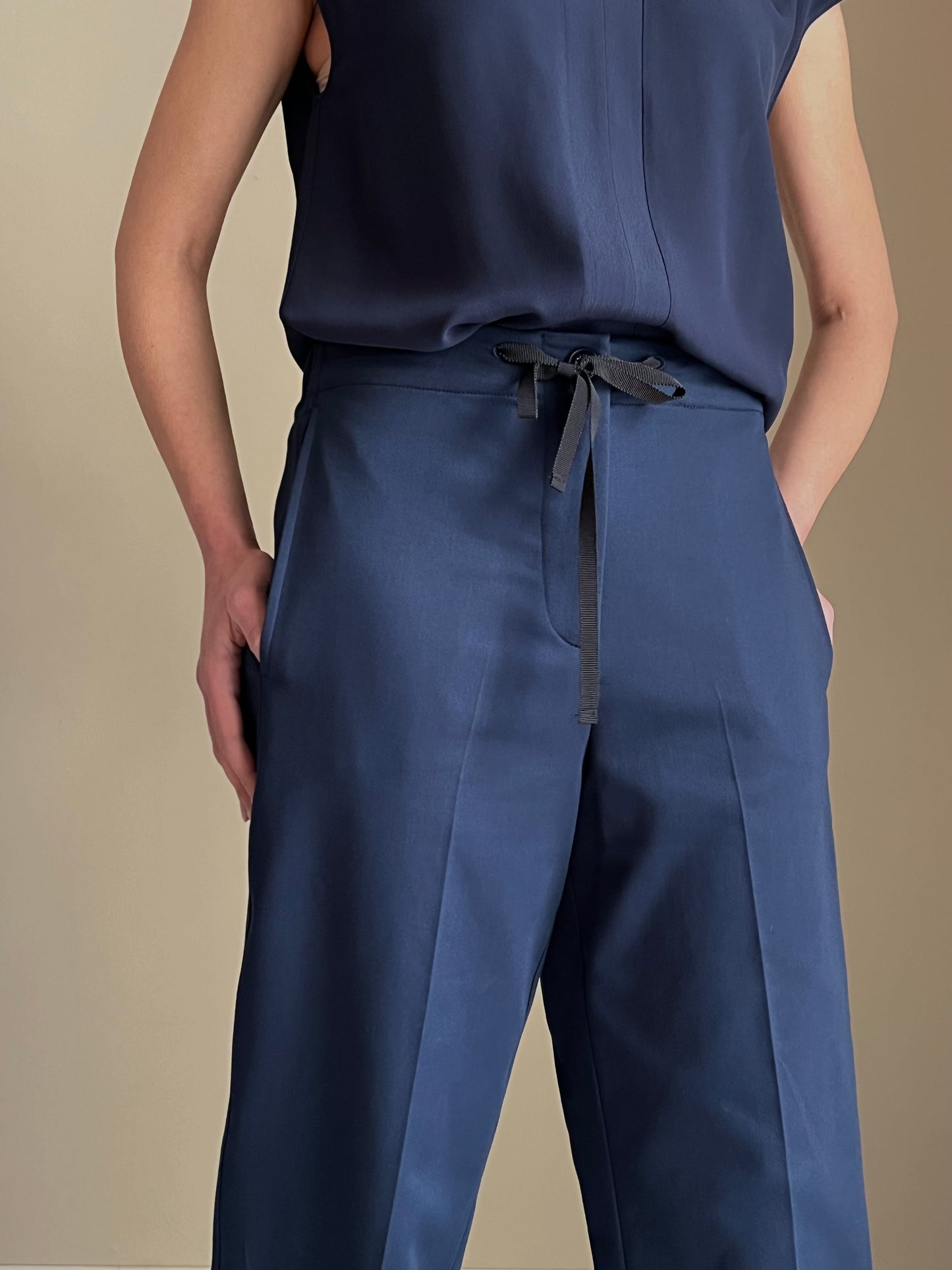 Pantalone in gabardine di cotone blu