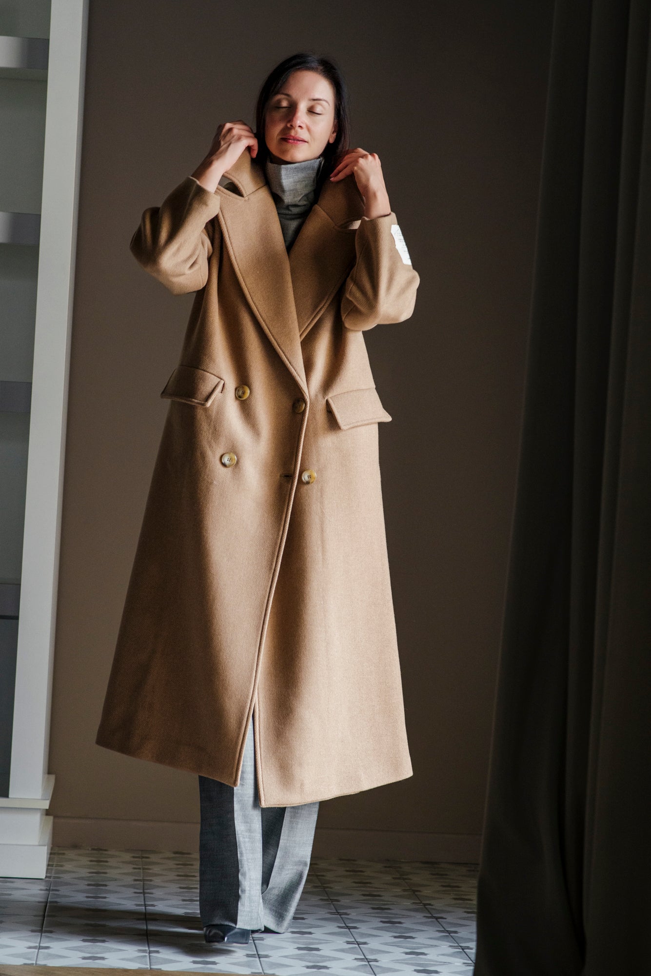 Cappotto oversize doppio petto Noumeno Concept
