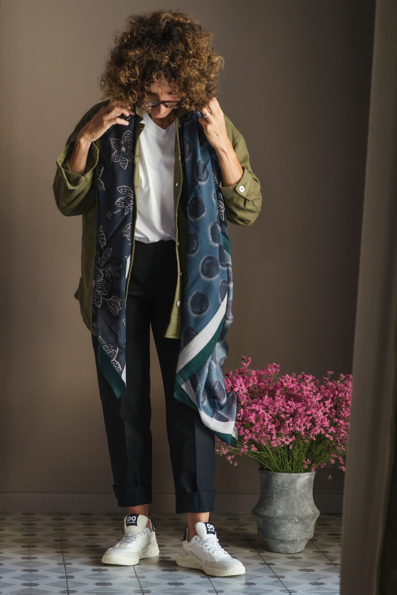 Foulard Alessia Santi in cotone e seta nero blu grigio
