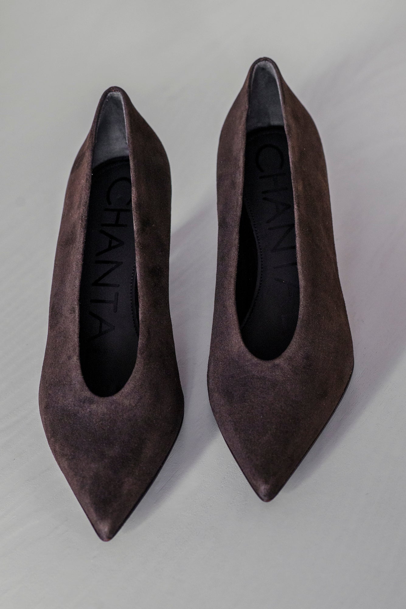 Decolletè in suede moro
