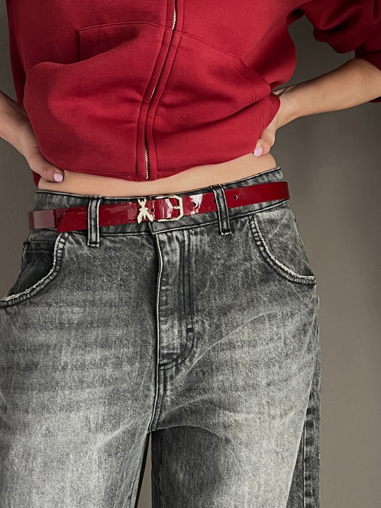 Cintura vita bassa in vernice Glossy Red