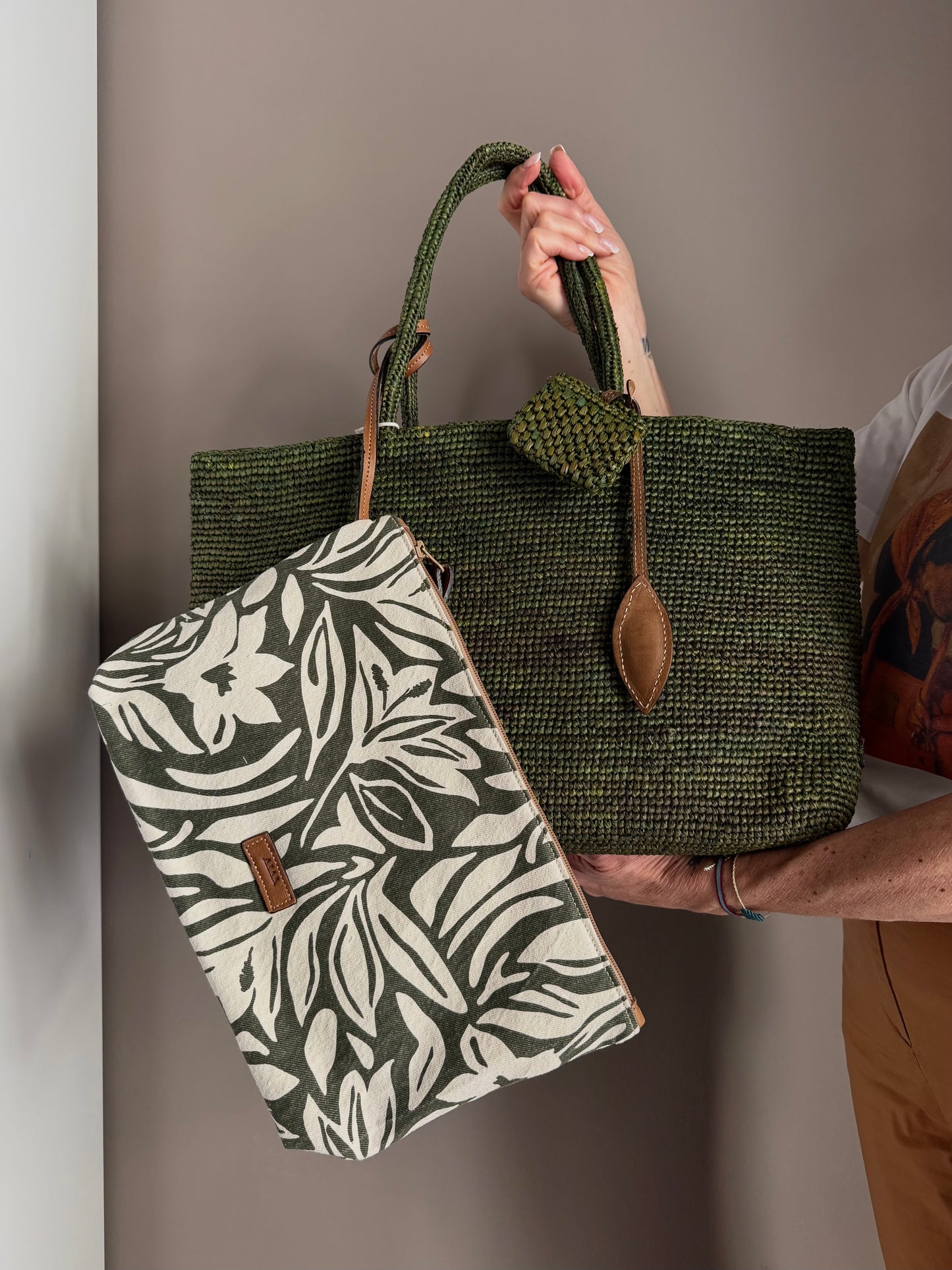 Borsa in rafia Alma Oliva