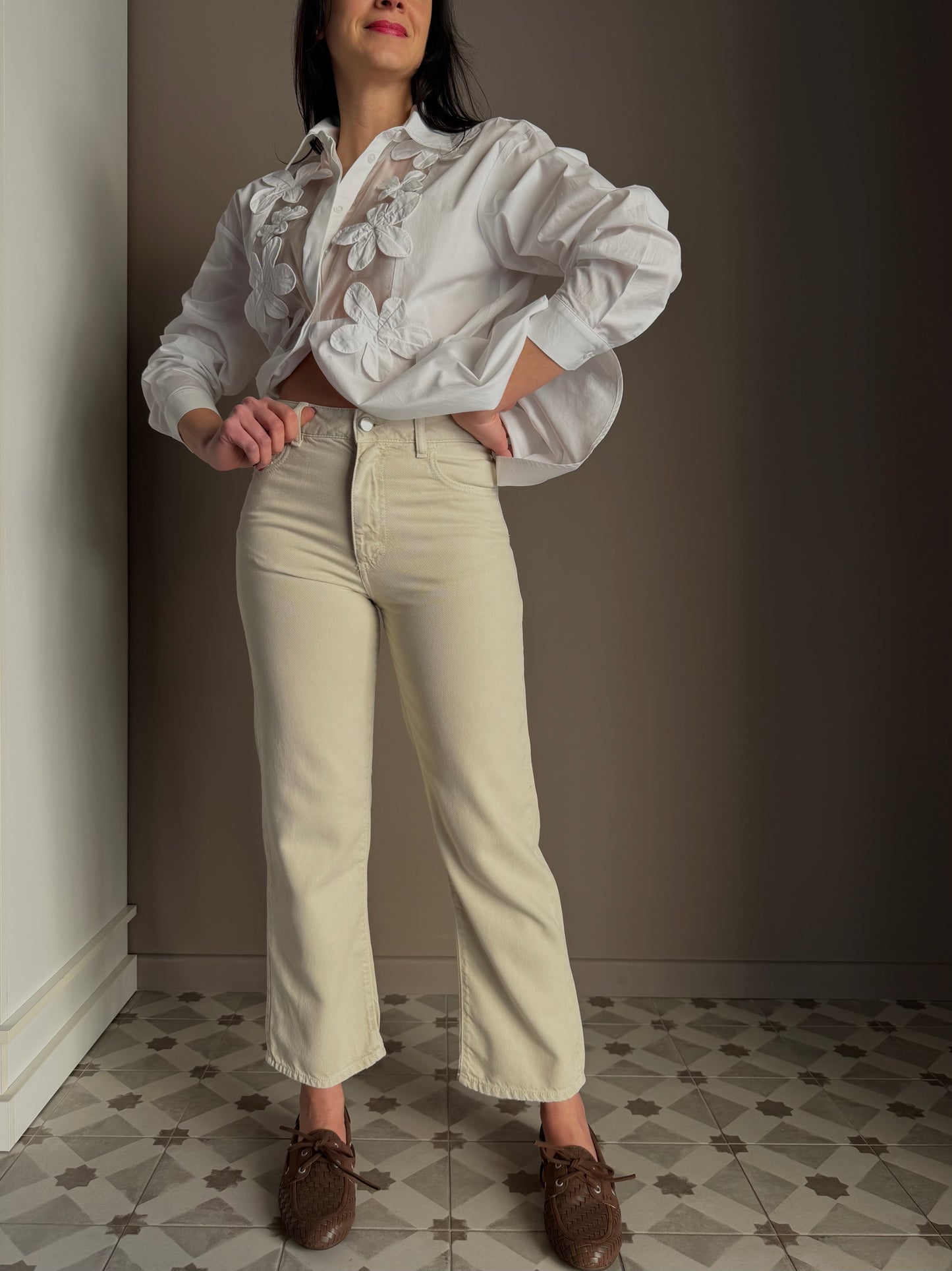 Pantalone crop in cotone crema