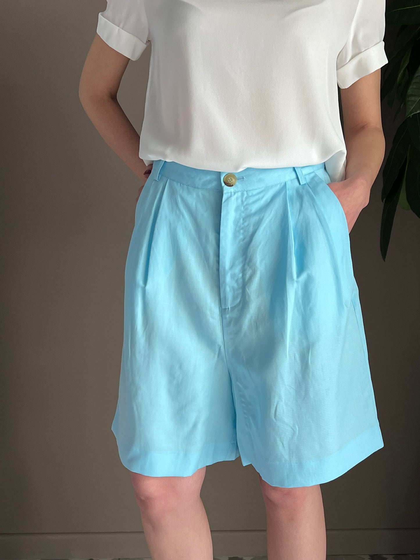 Bermuda in misto lino azzurro
