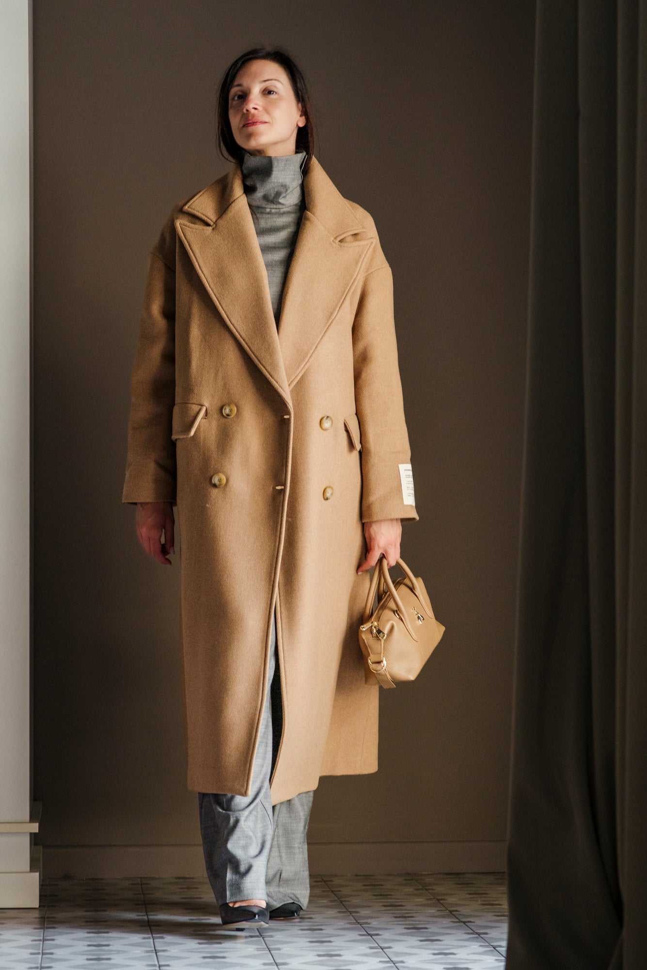 Cappotto oversize doppio petto Noumeno Concept