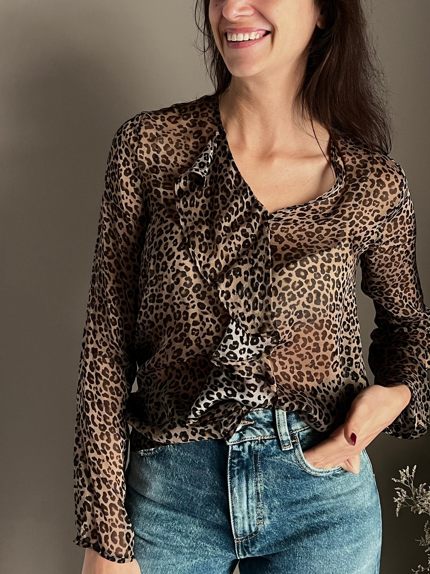 Camicia in viscosa e seta animalier