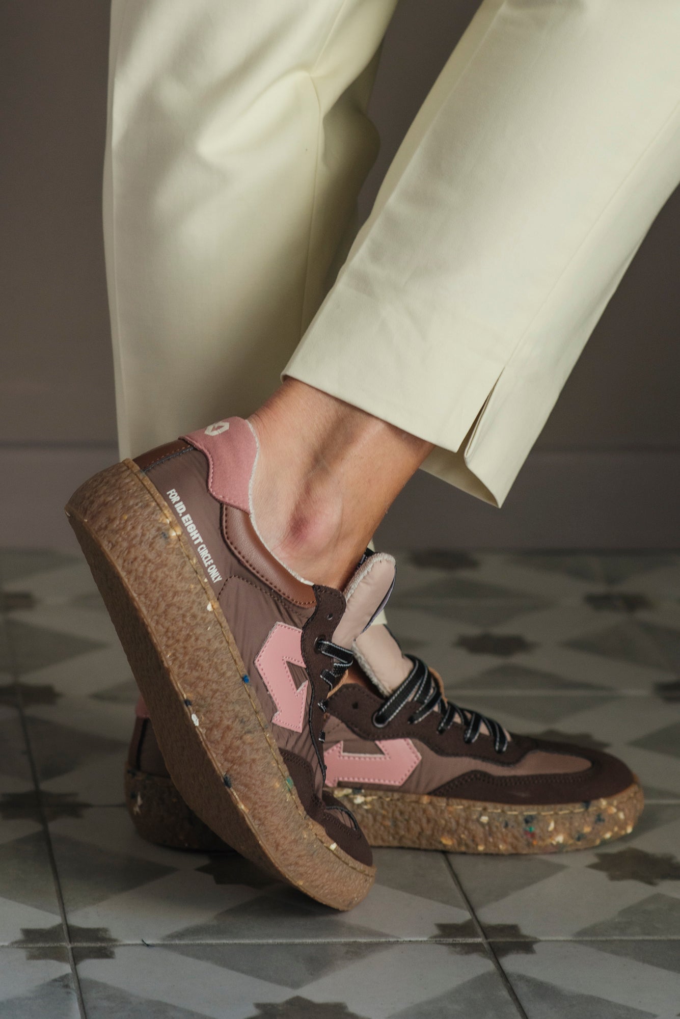 Sneakers ID EIGHT Uri-Pim Pink Mocha