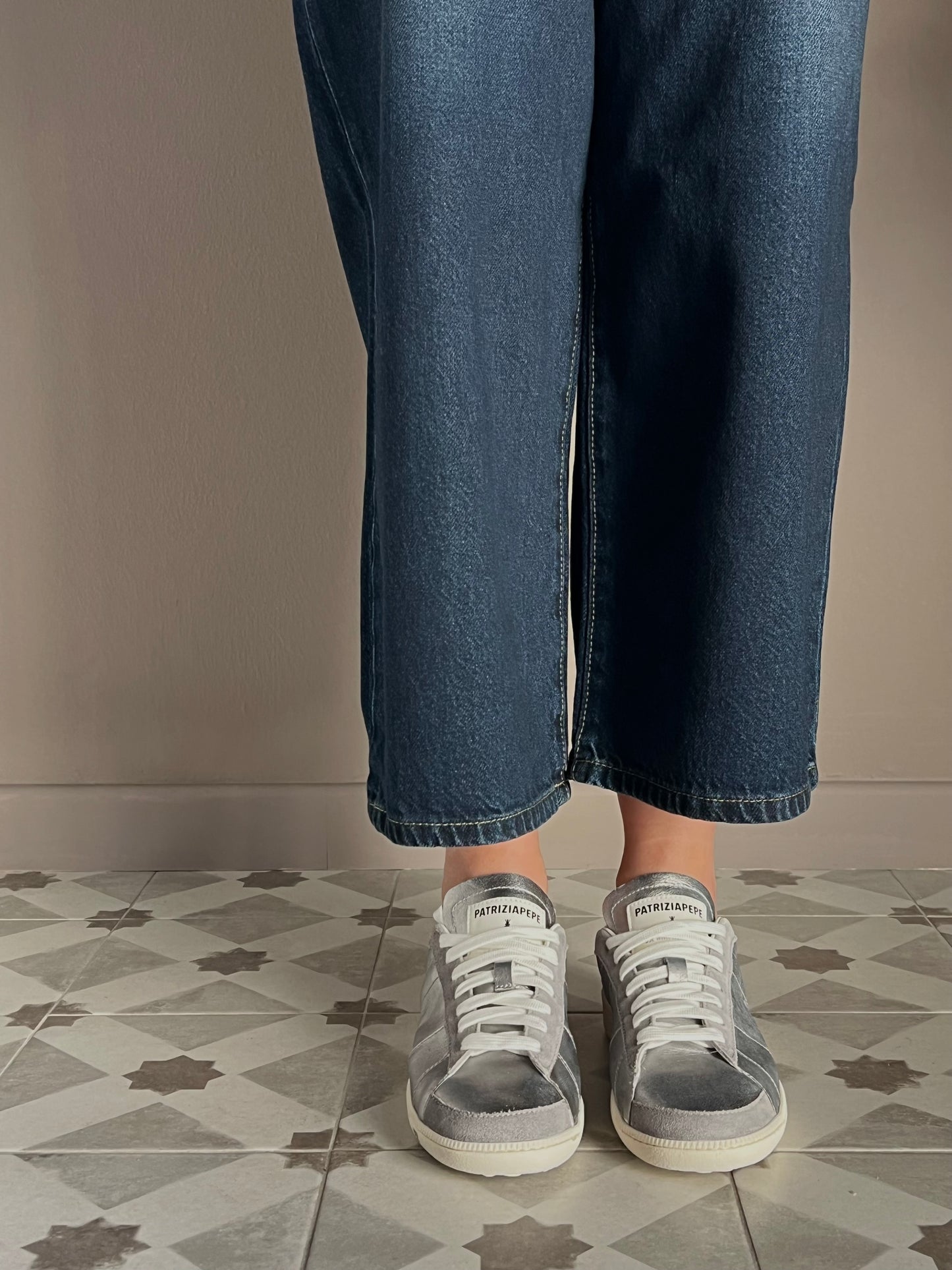 Sneakers Skin ‘93 in nappa laminata