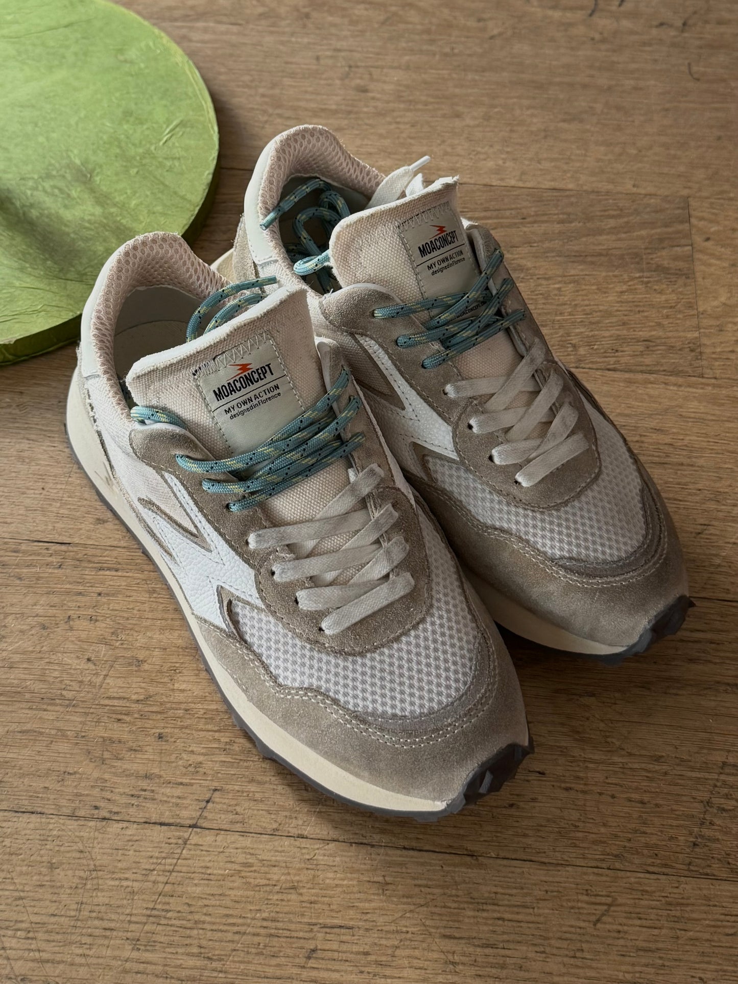 Sneaker Moaconcept – Urban Runner Color Sabbia