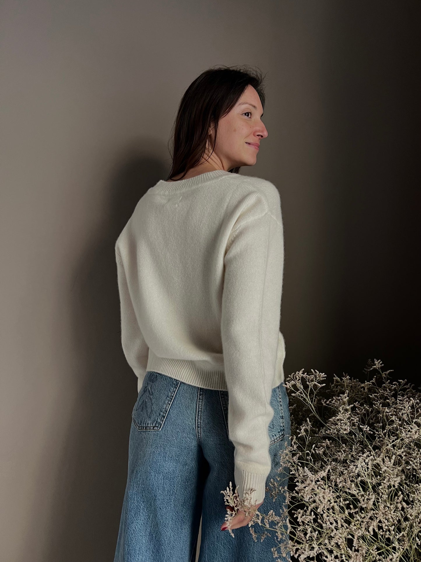 Maglia scollo a V in 100% cashemire milk