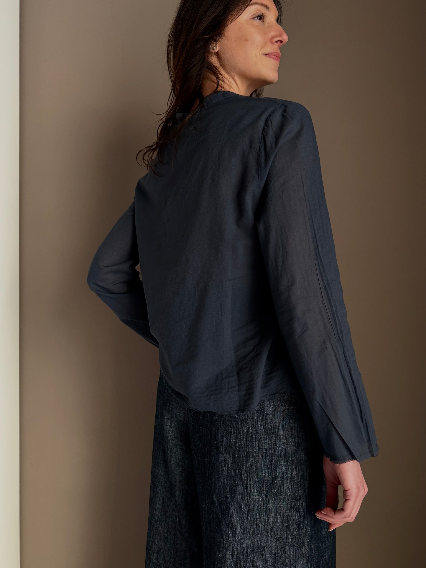 Blusa in cotone garzato con rouches