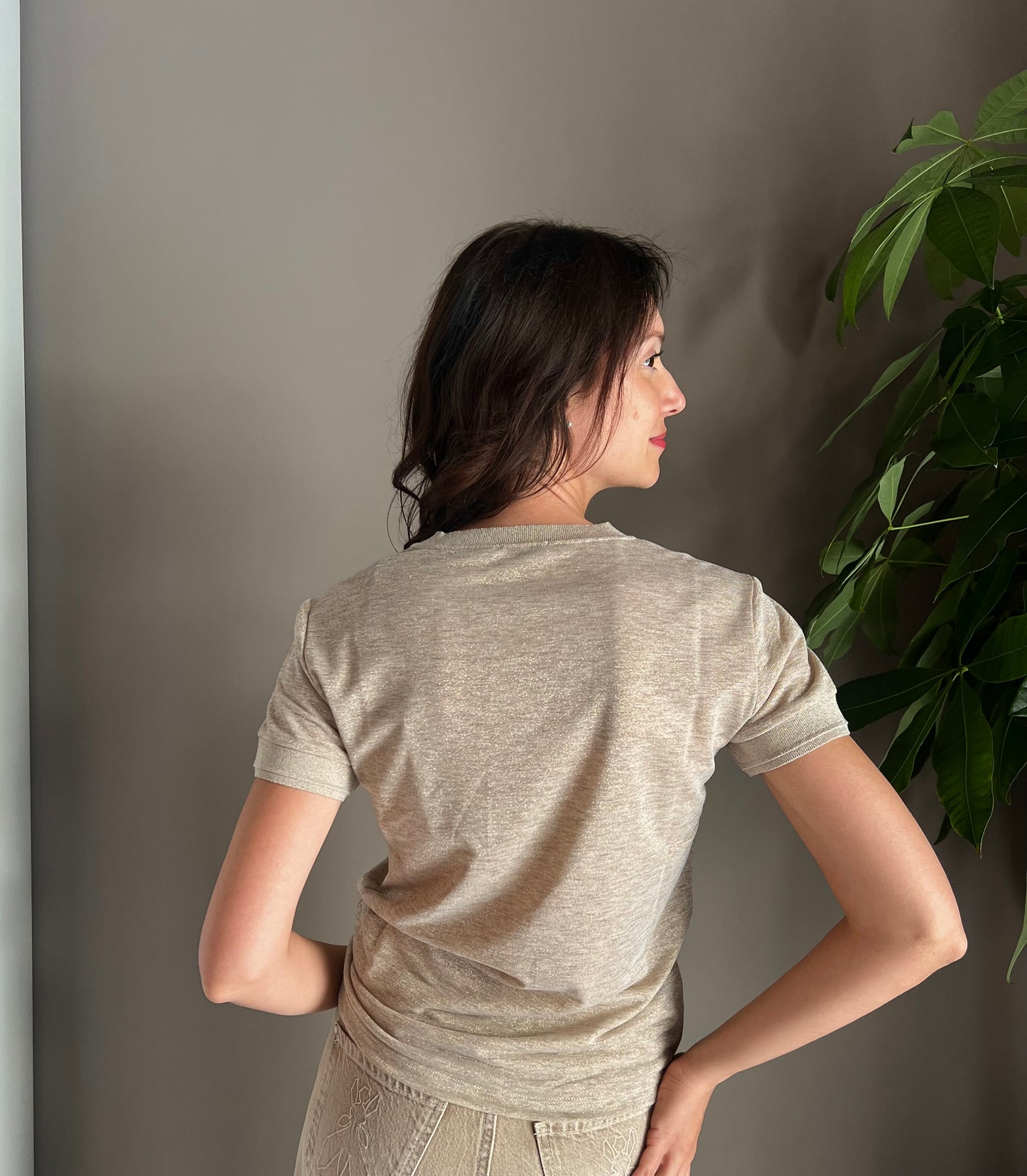 Maglia in viscosa e lurex beige
