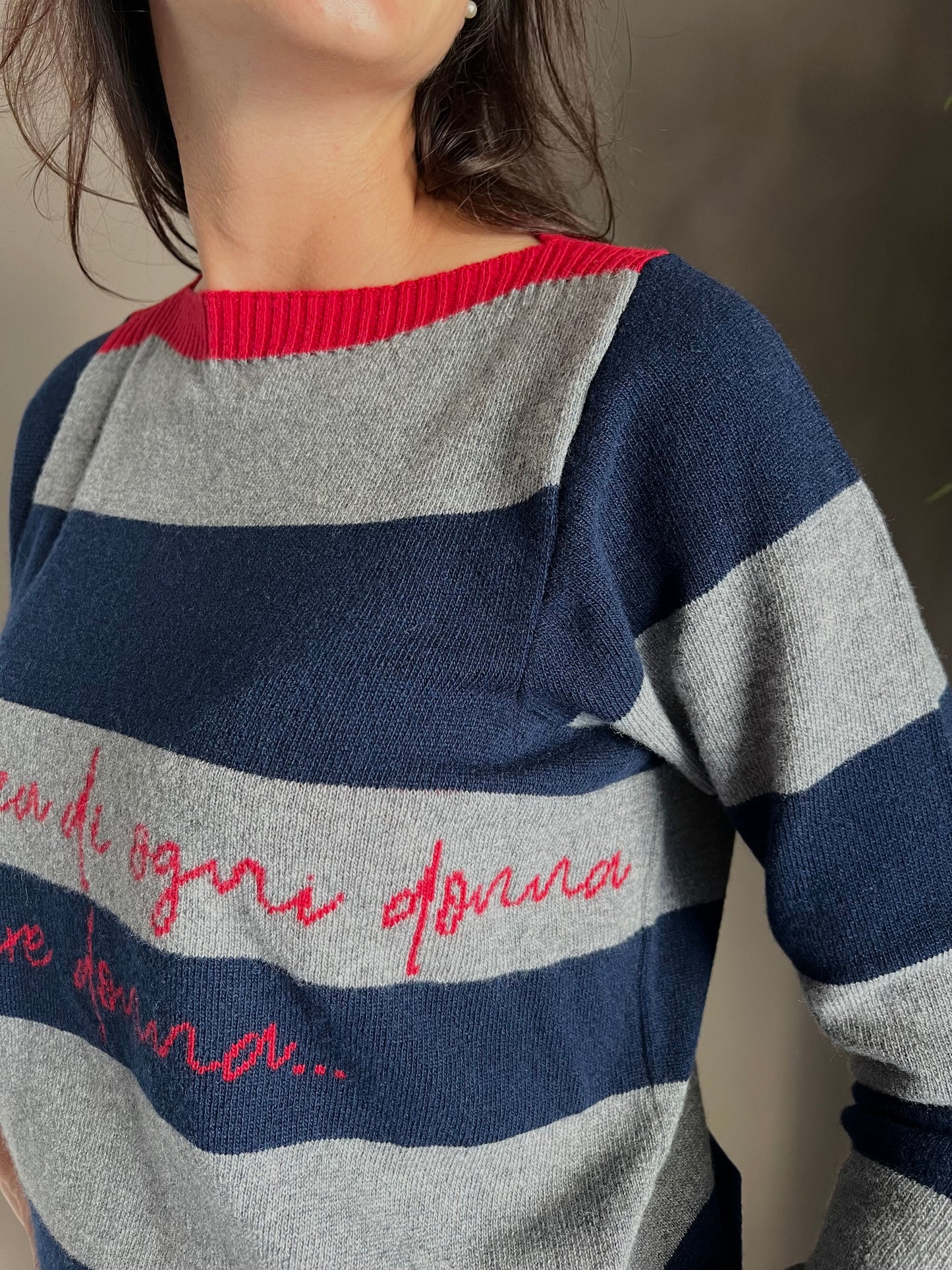 Maglioncino a righe in lana e cashmere
