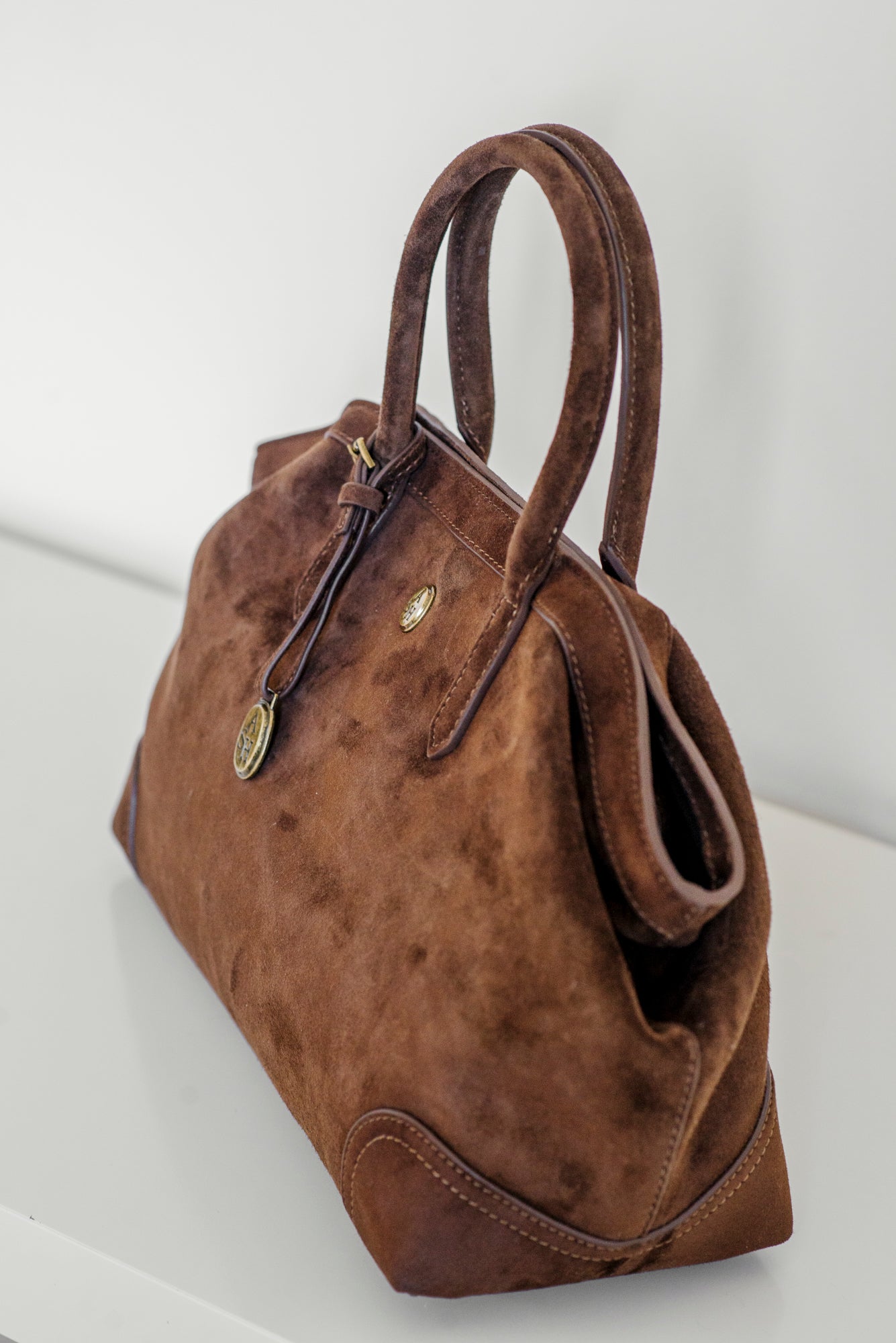 Borsa in pelle scamosciata – Ash