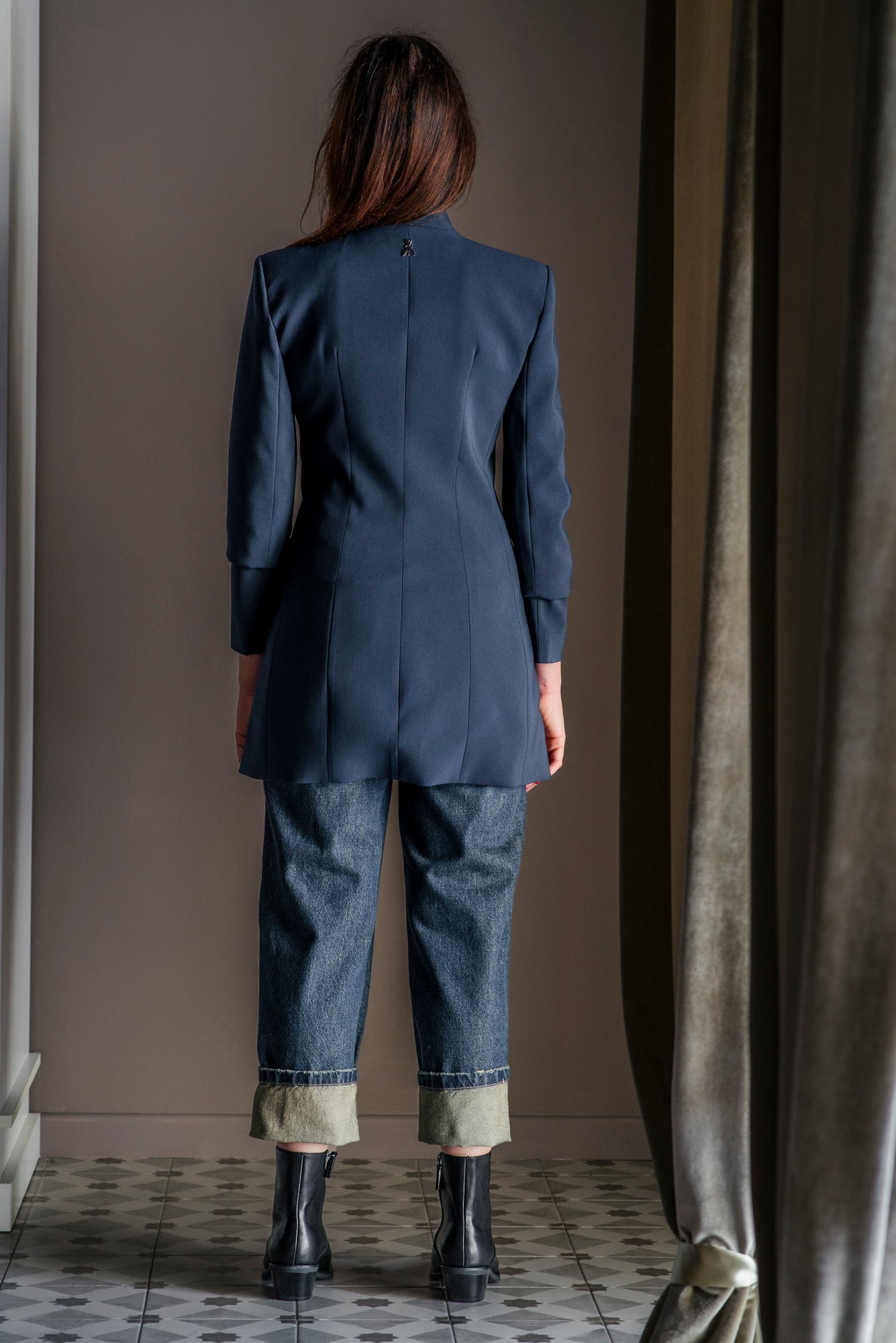 Giacca stile militare con collo alla coreana