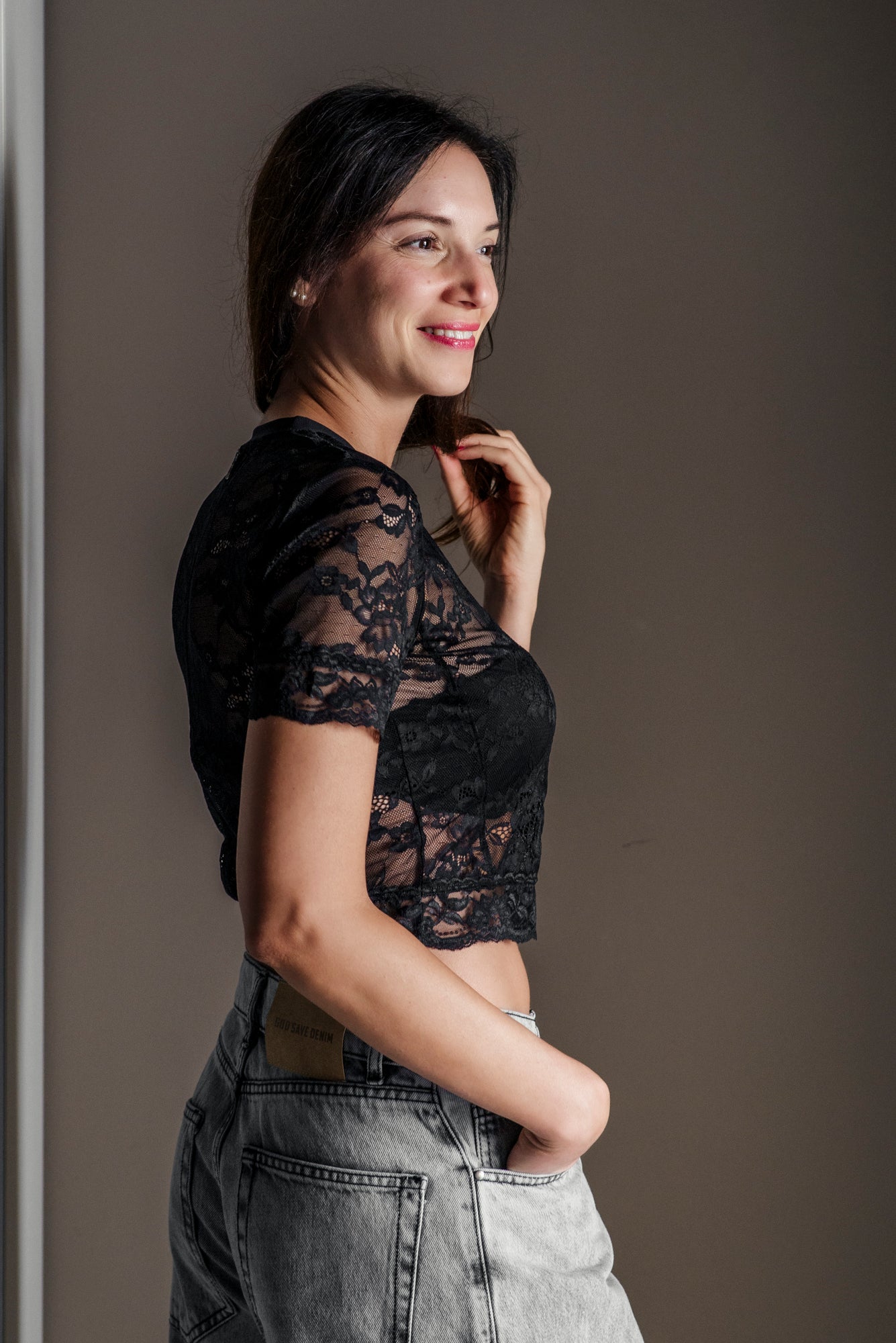 Top in pizzo floreale Nero