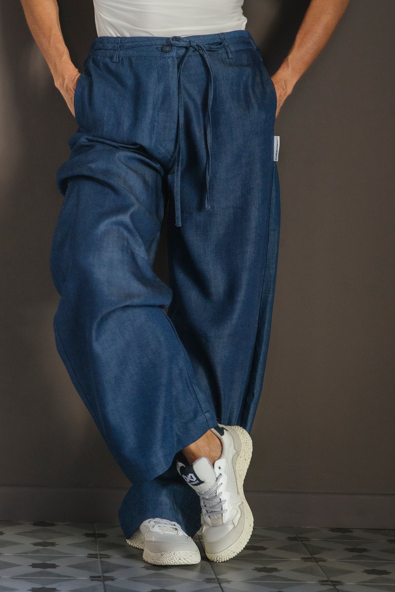 Pantalone in denim fluido